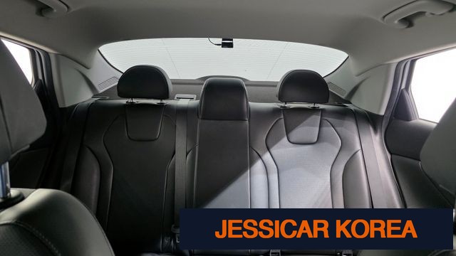 2021 Hyundai Avante (CN7) - Thumbnail 5