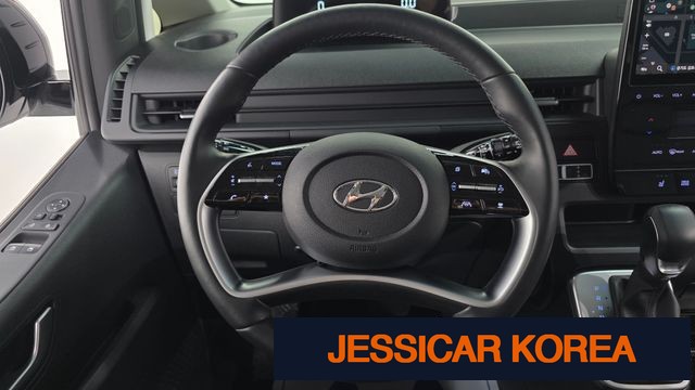 2024 Hyundai Staria - Thumbnail 2