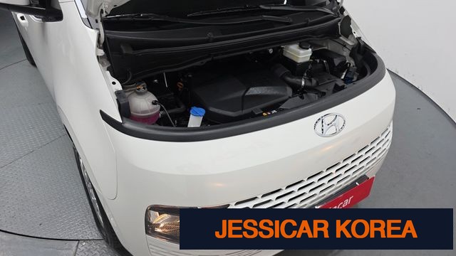 2024 Hyundai Staria - Thumbnail 16