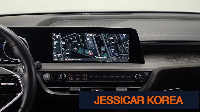 2023 Kia K8 Hybrid - Thumbnail 5