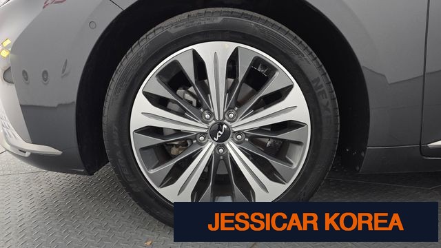 2023 Kia K8 Hybrid - Thumbnail 6