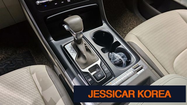 2021 Kia Carnival 4th Gen - Thumbnail 19