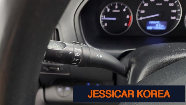 2017 Hyundai Grand Starex - Thumbnail 4