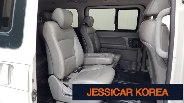 2017 Hyundai Grand Starex - Thumbnail 10