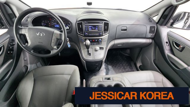 2017 Hyundai Grand Starex - Thumbnail 15