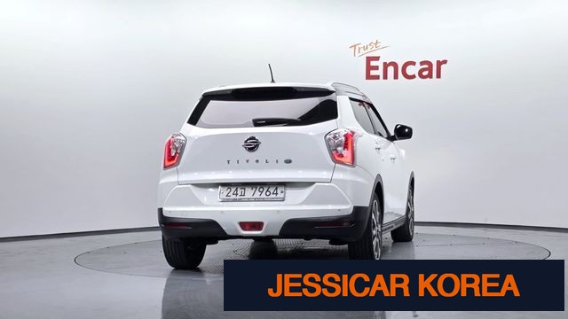 2016 KG Mobility Tivoli - Thumbnail 12