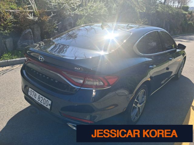 2018 Hyundai Grandeur IG - Thumbnail 3