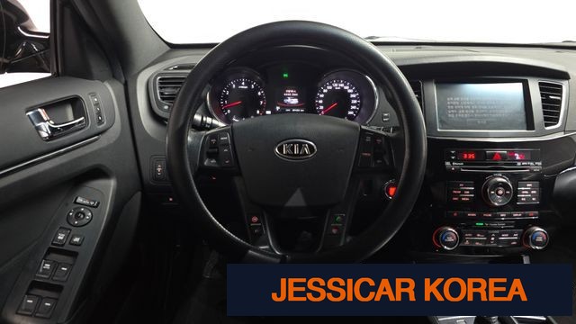 2011 Kia K7 - Thumbnail 7