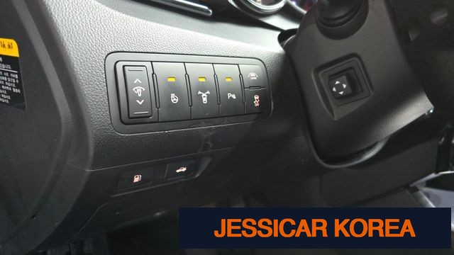 2011 Kia K7 - Thumbnail 19