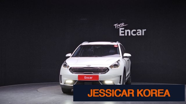 2017 Kia Niro - Thumbnail 8