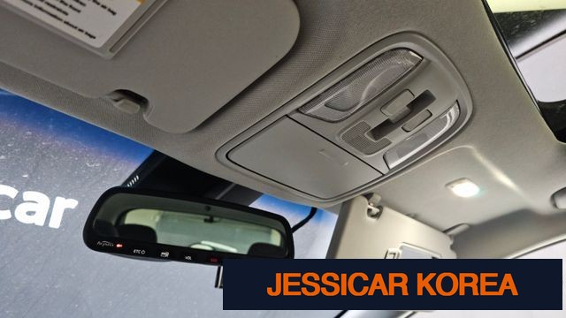 2017 Kia Niro - Thumbnail 9