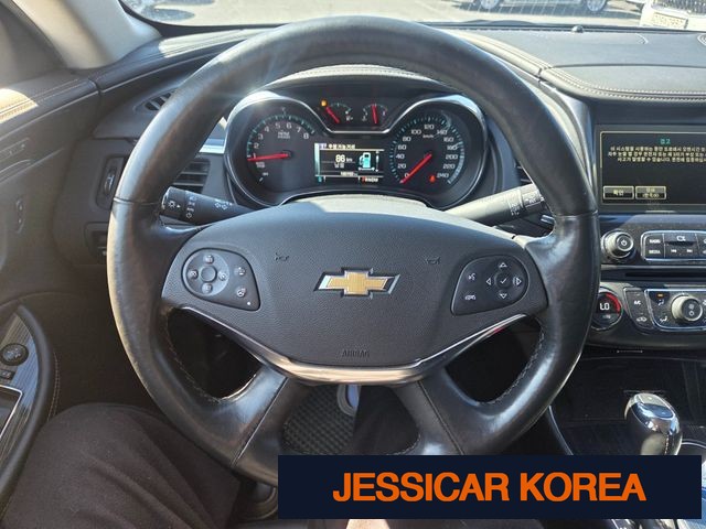 2016 Chevrolet Impala - Thumbnail 2
