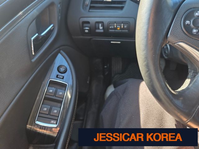 2016 Chevrolet Impala - Thumbnail 5