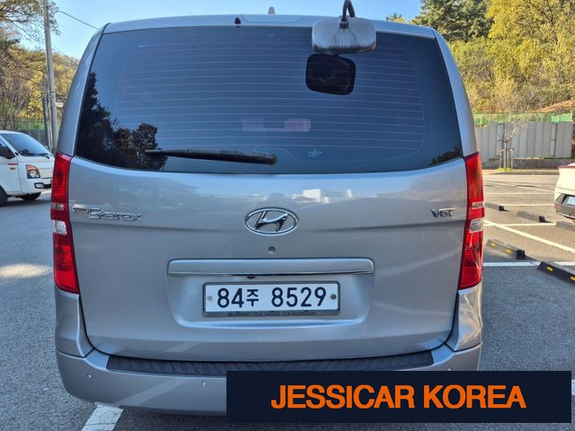 2017 Hyundai Grand Starex - Thumbnail 18