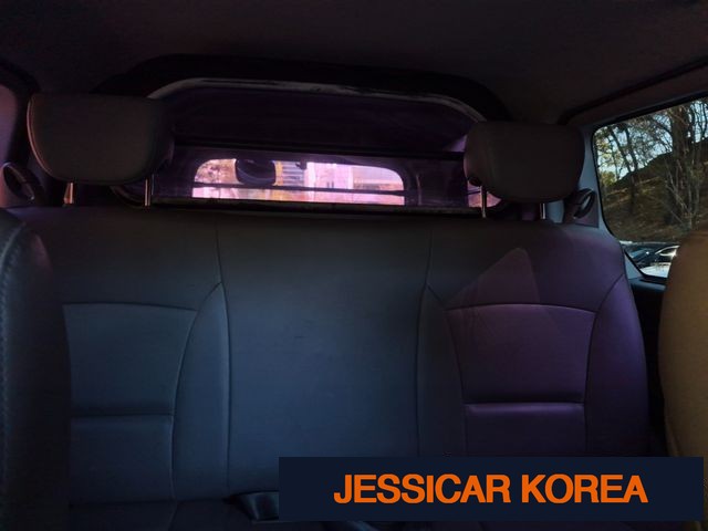 2017 Hyundai Grand Starex - Thumbnail 20