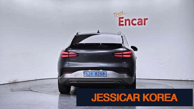 2022 Genesis GV60 - Thumbnail 7