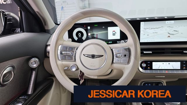 2022 Genesis GV60 - Thumbnail 11