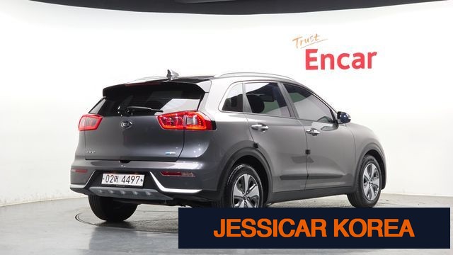 2018 Kia Niro - Thumbnail 2