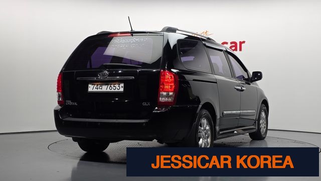 2012 Kia Carnival R - Thumbnail 6