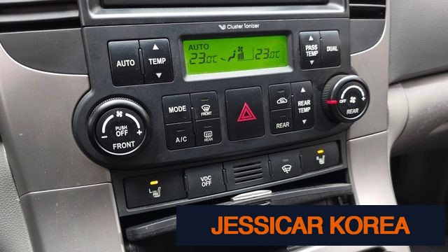 2012 Kia Carnival R - Thumbnail 9