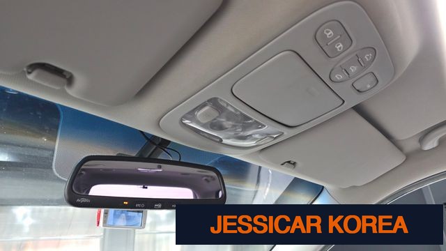 2012 Kia Carnival R - Thumbnail 10