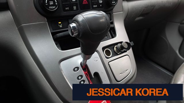 2012 Kia Carnival R - Thumbnail 15
