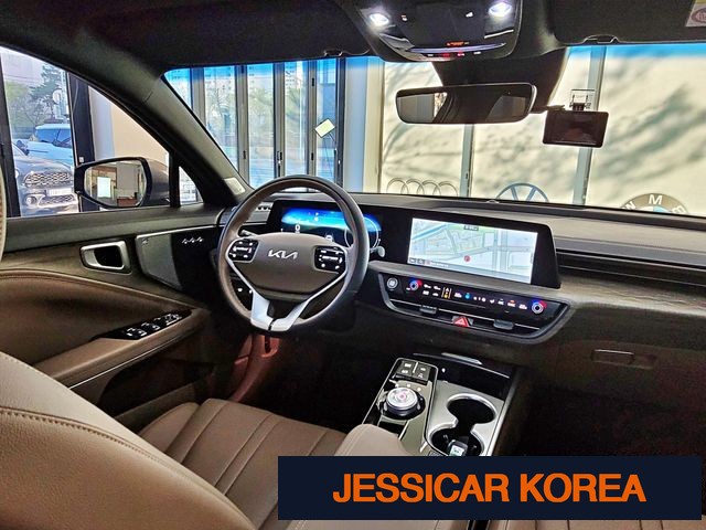 2024 Kia K8 - Thumbnail 8