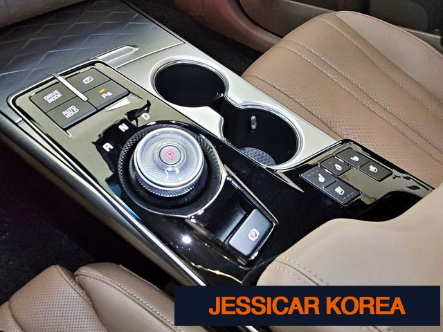 2024 Kia K8 - Thumbnail 11