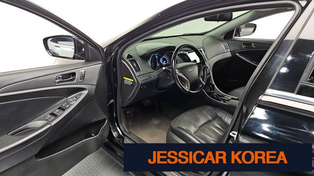 2014 Hyundai sonata hybrid - Thumbnail 15