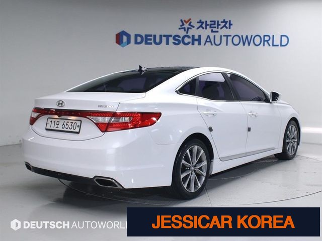2015 Hyundai Grandeur HG - Thumbnail 18