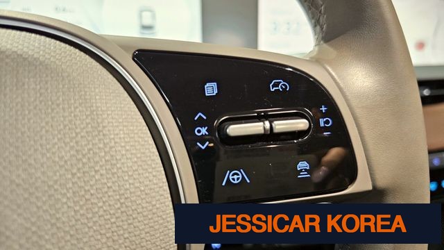2023 Hyundai Ioniq 5 - Thumbnail 2
