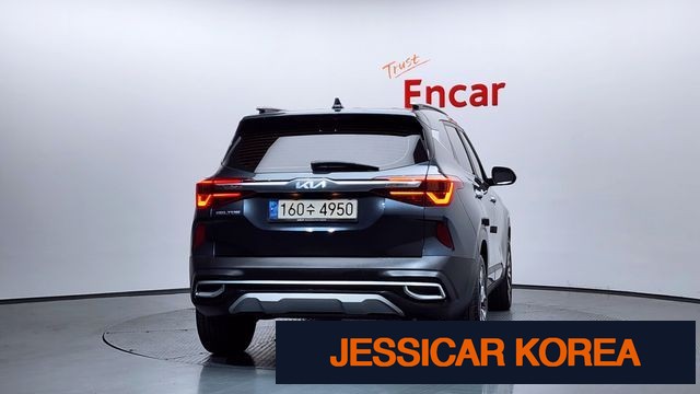 2023 Kia Seltos - Thumbnail 12