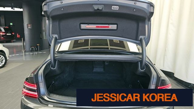 2022 Genesis G80 (RG3) - Thumbnail 13