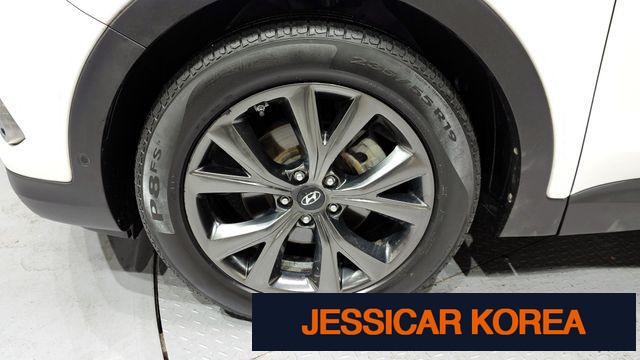 2016 Hyundai Santa Fe The Prime - Thumbnail 3