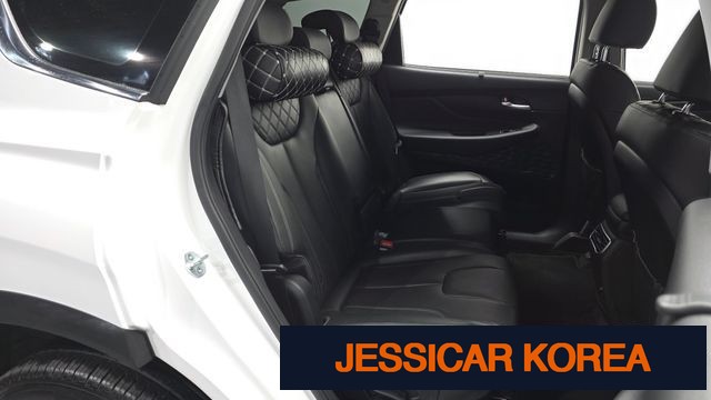 2021 Hyundai The New Santa Fe - Thumbnail 4