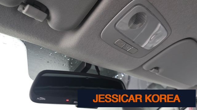 2017 Hyundai Grand Starex - Thumbnail 2