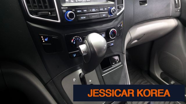 2017 Hyundai Grand Starex - Thumbnail 14