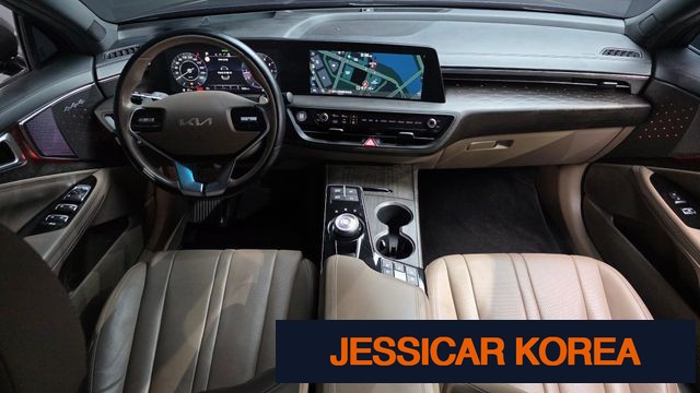 2023 Kia K8 - Thumbnail 4