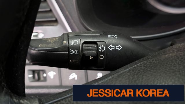2014 Hyundai Santa Fe DM - Thumbnail 3