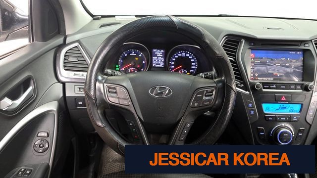2014 Hyundai Santa Fe DM - Thumbnail 5