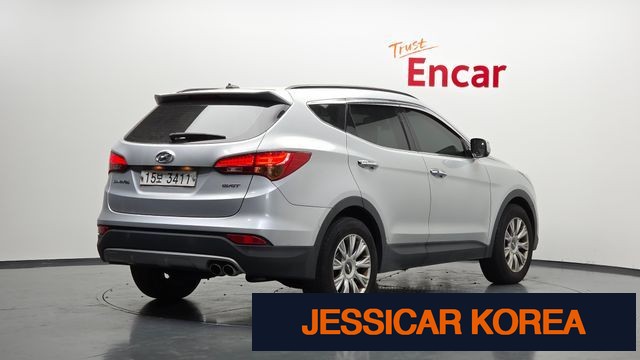 2014 Hyundai Santa Fe DM - Thumbnail 11