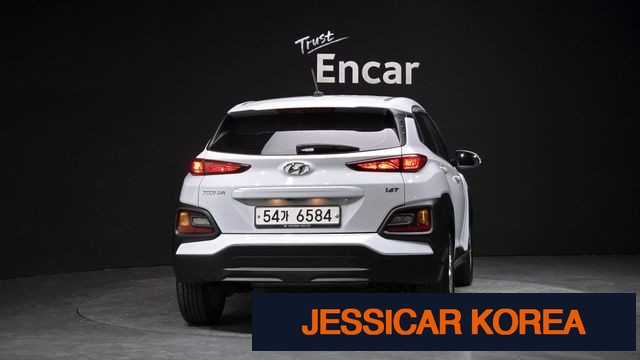 2018 Hyundai Kona - Thumbnail 17