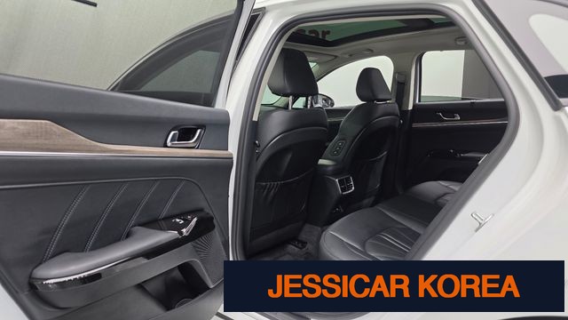 2023 Kia K5 Hybrid 3rd Generation - Thumbnail 9