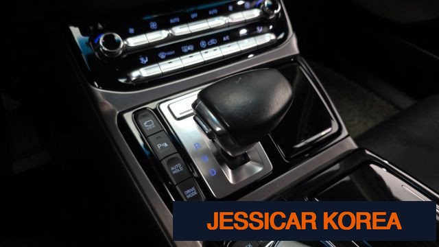 2016 Genesis EQ900 - Thumbnail 5
