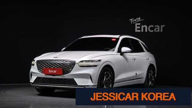 2022 Genesis Electrified GV70 - Thumbnail 6