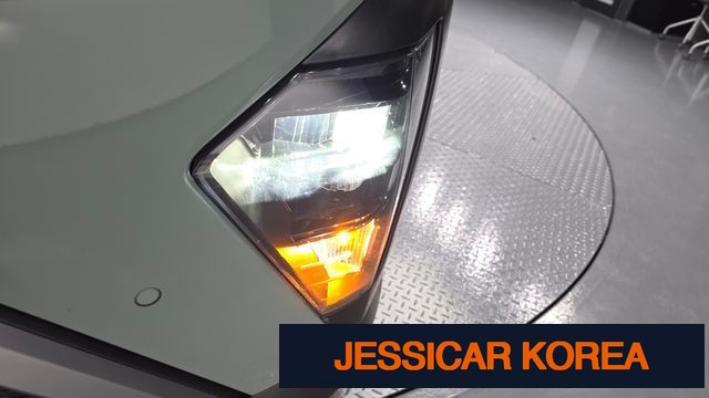 2025 Hyundai Kona Hybrid (SX2) - Thumbnail 9