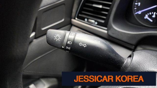 2017 Hyundai Avante AD - Thumbnail 4