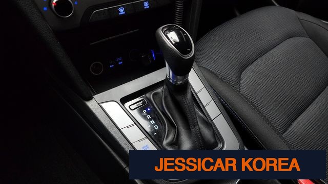 2017 Hyundai Avante AD - Thumbnail 14