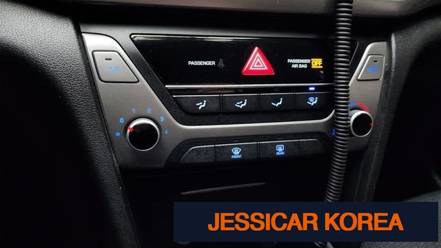2017 Hyundai Avante AD - Thumbnail 15