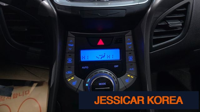 2013 Hyundai Avante MD - Thumbnail 19